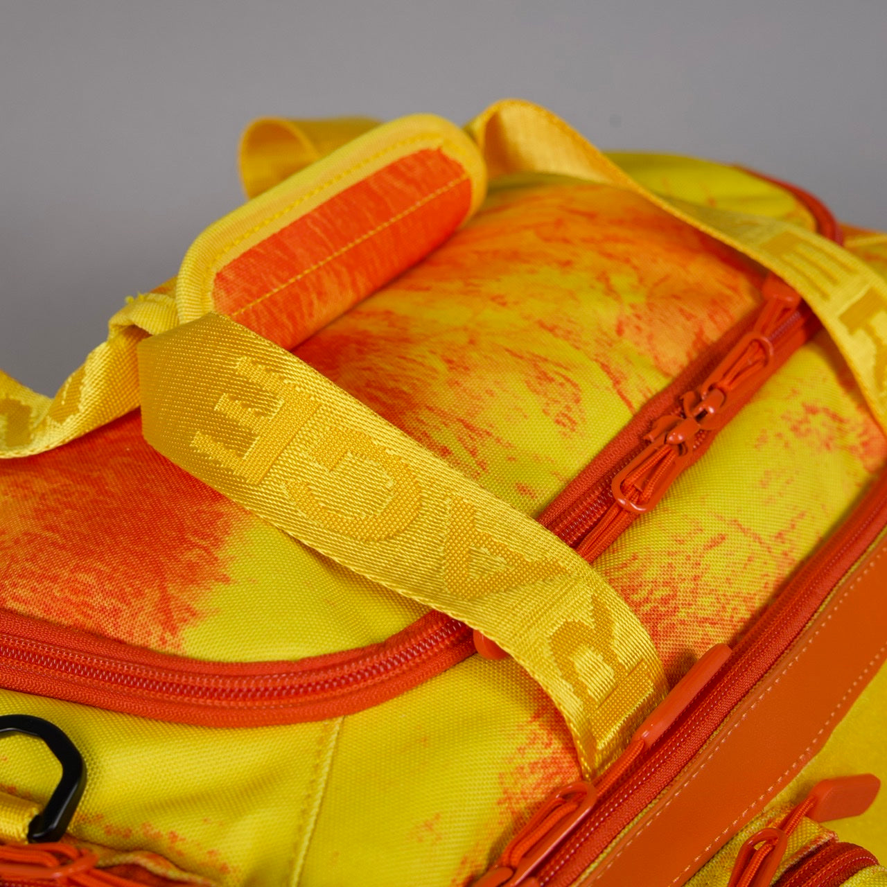 20L Mini Duffle Bag Fire