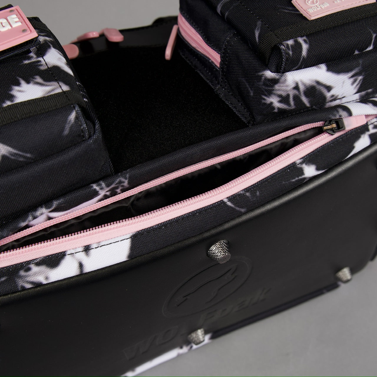 20L Mini Duffle Bag Black Lightning Knockout Pink