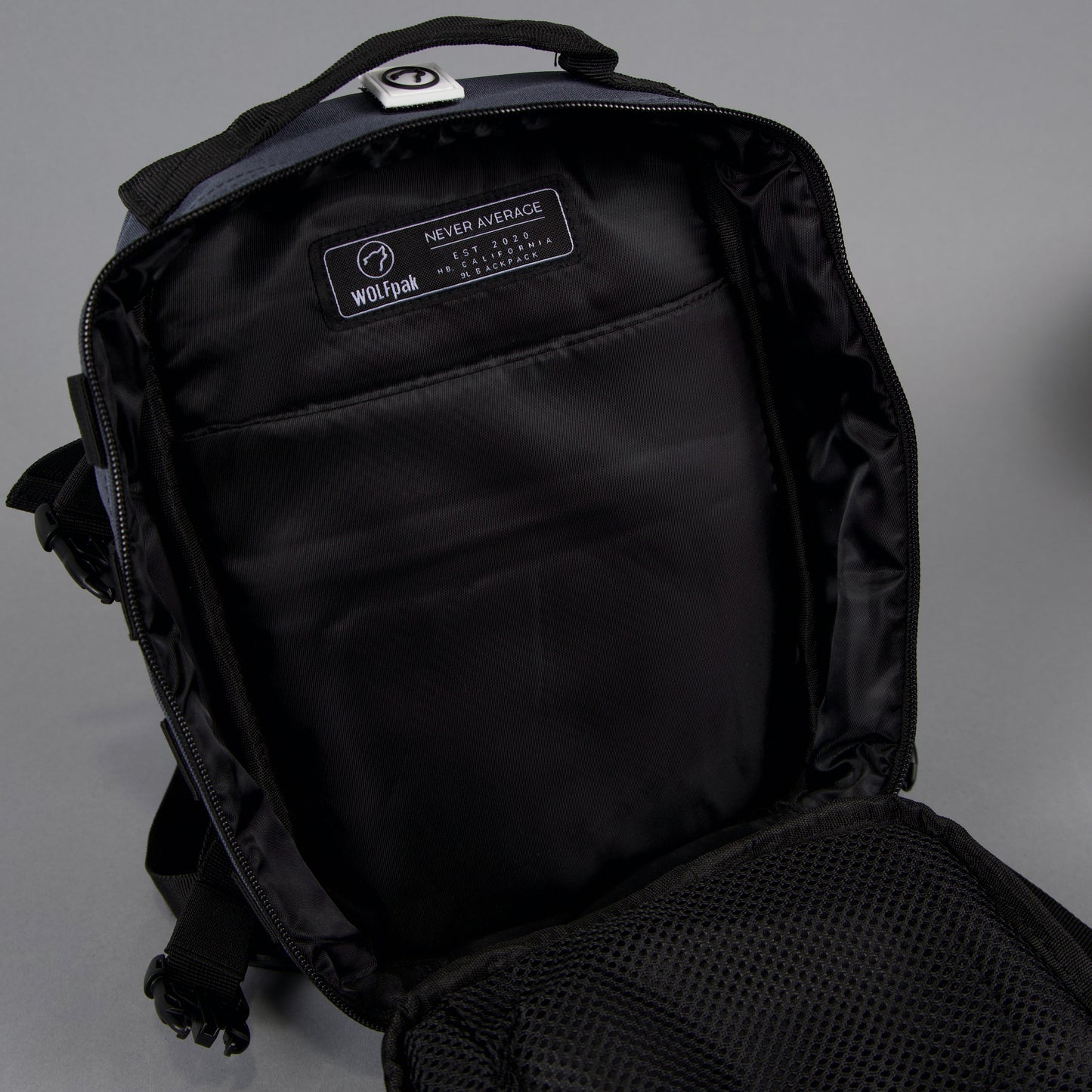 9L Backpack Mini Achromatic