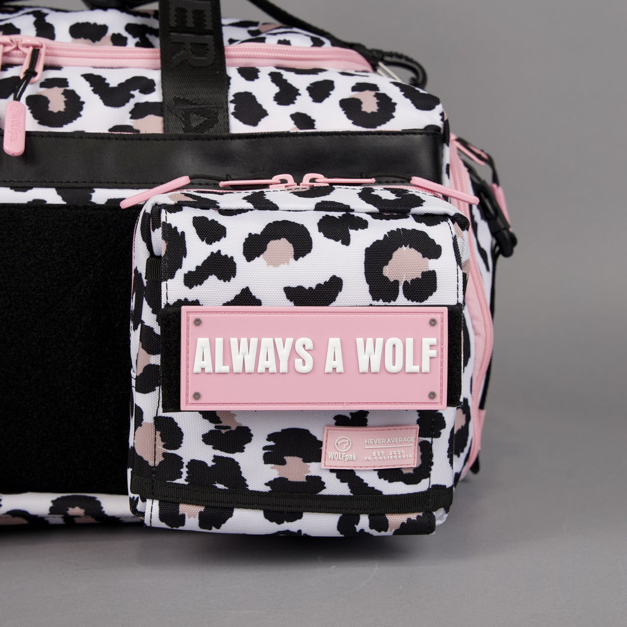 40L Ultimate Duffle Bag Leopard Pink Zip