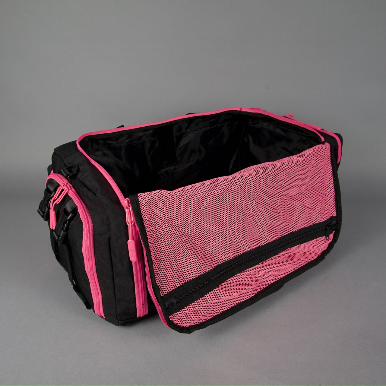 40L Ultimate Duffle Bag Black Neon Pink