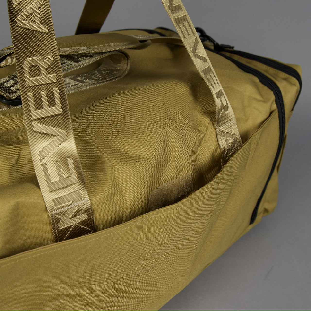 40L Ultimate Duffle Bag Khaki