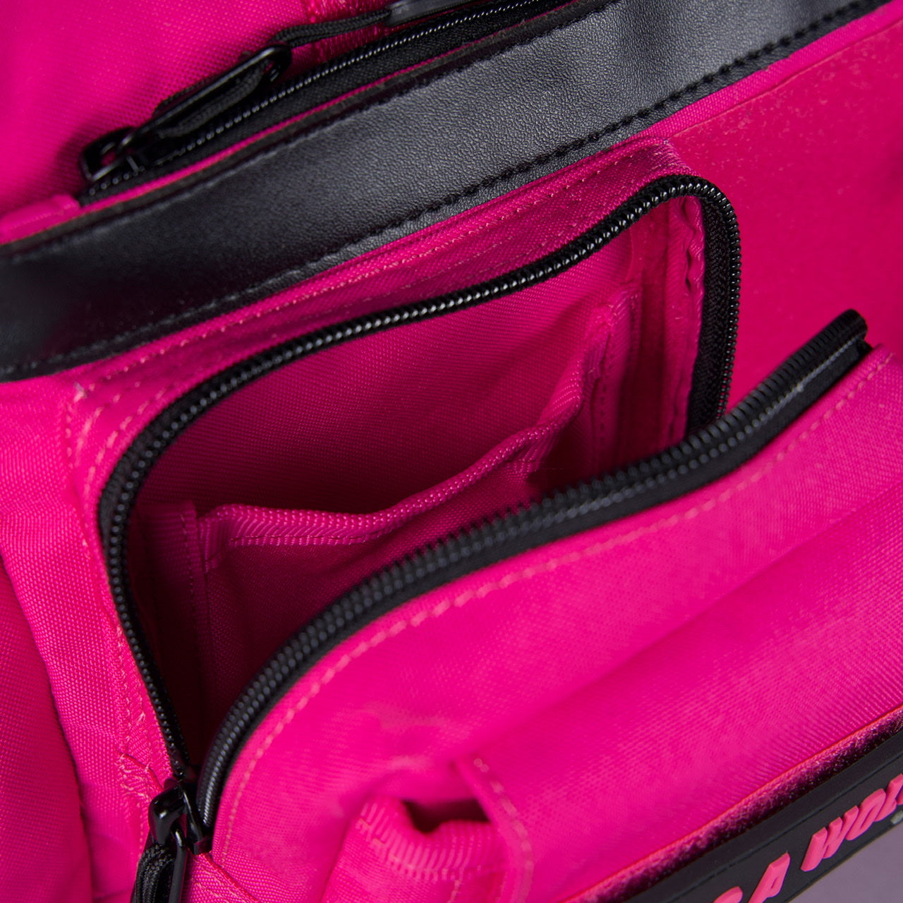 20L Mini Duffle Bag Voodoo Pink