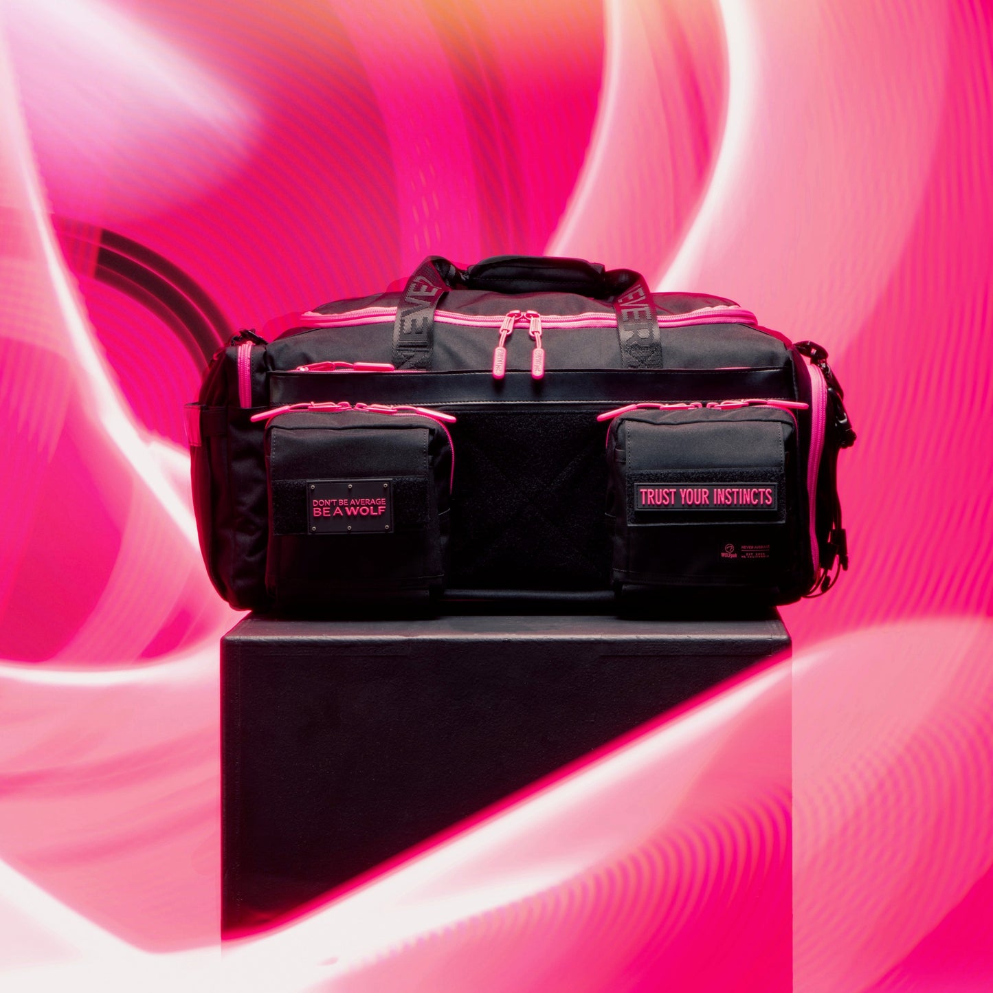 40L Ultimate Duffle Bag Black Neon Pink