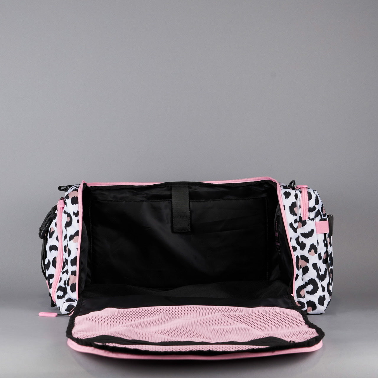 40L Ultimate Duffle Bag Leopard Pink Zip