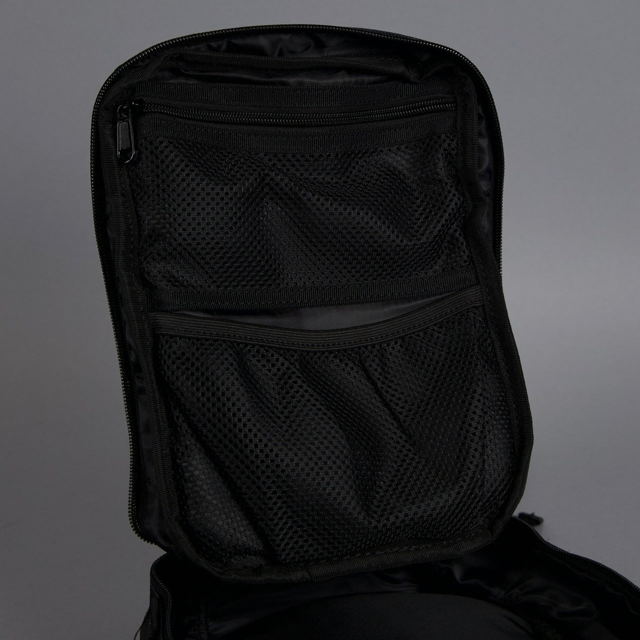 9L Backpack Mini Black Lightning