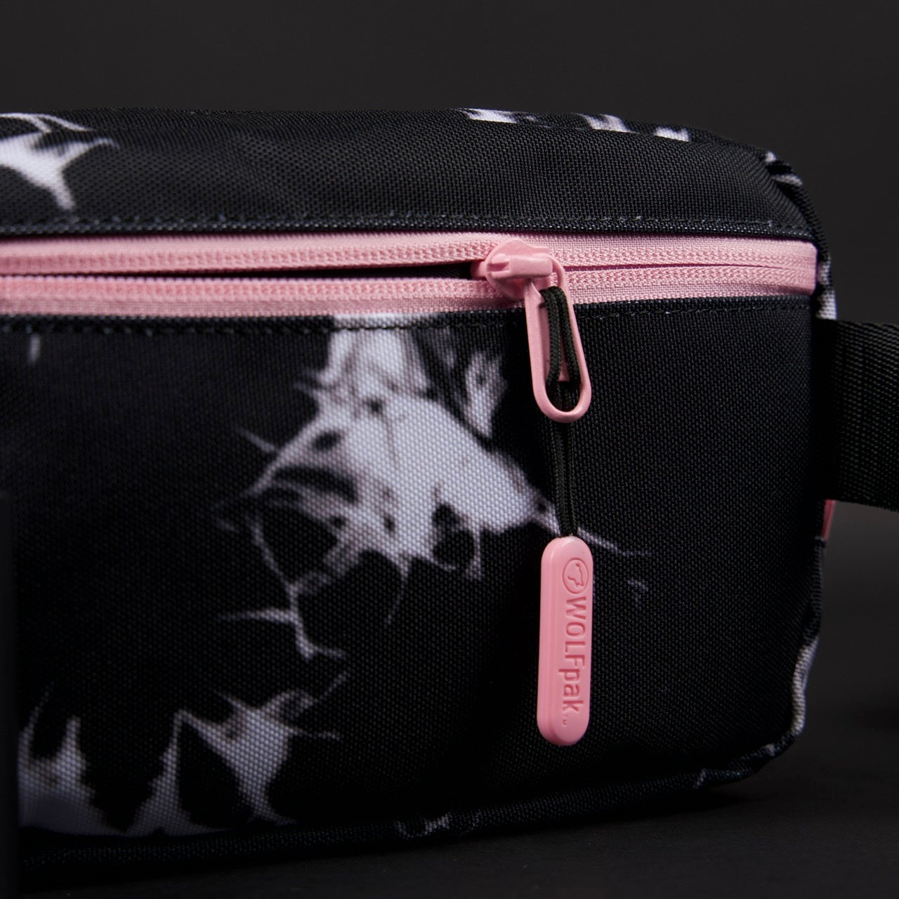 Crossbody Pack Black Lightning Knockout Pink