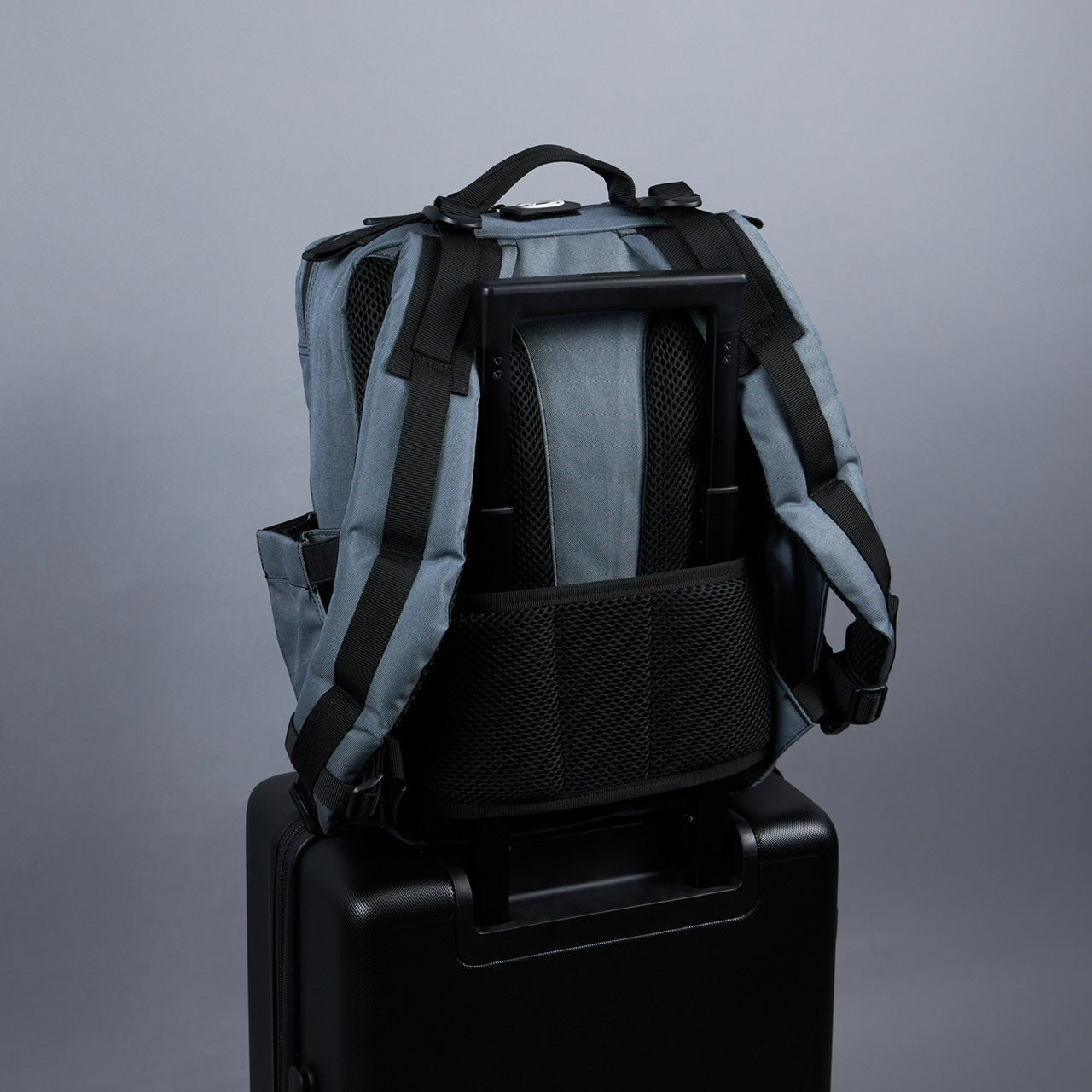 15L Backpack Iron Gray