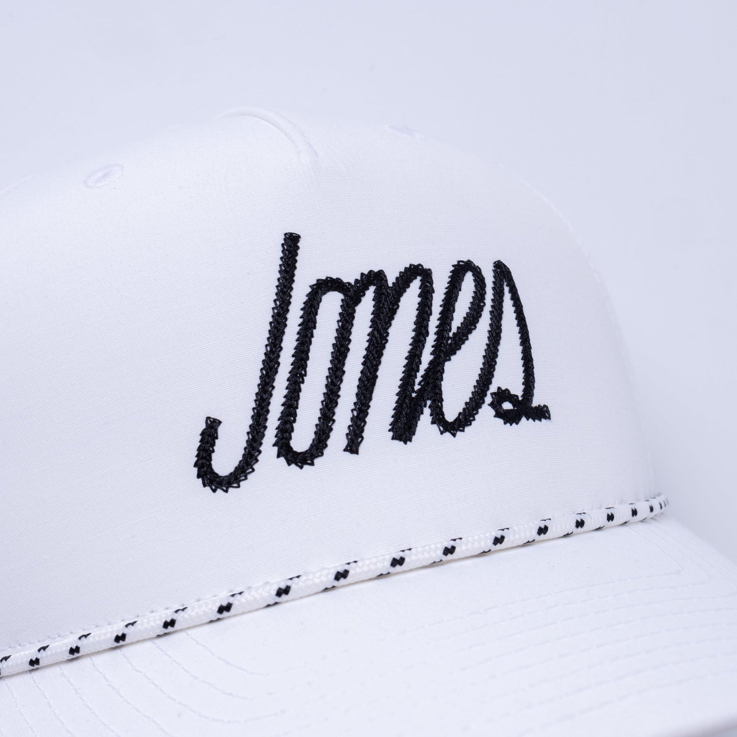 Chain Rope Curved Hat - White