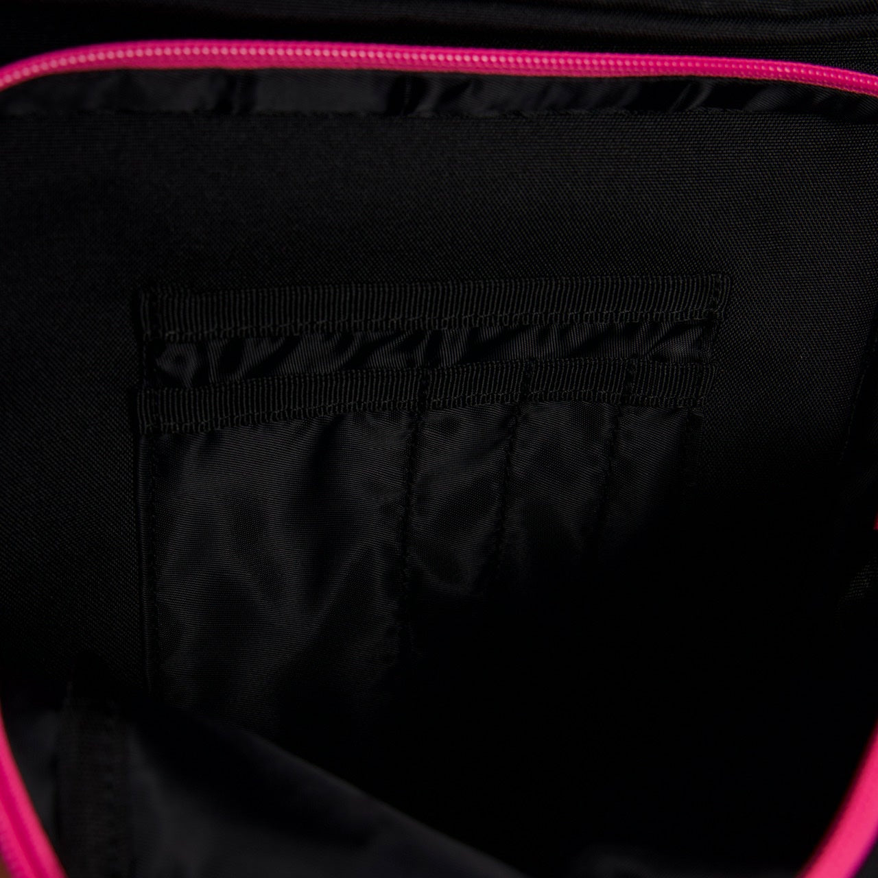 25L Backpack Black Neon Pink