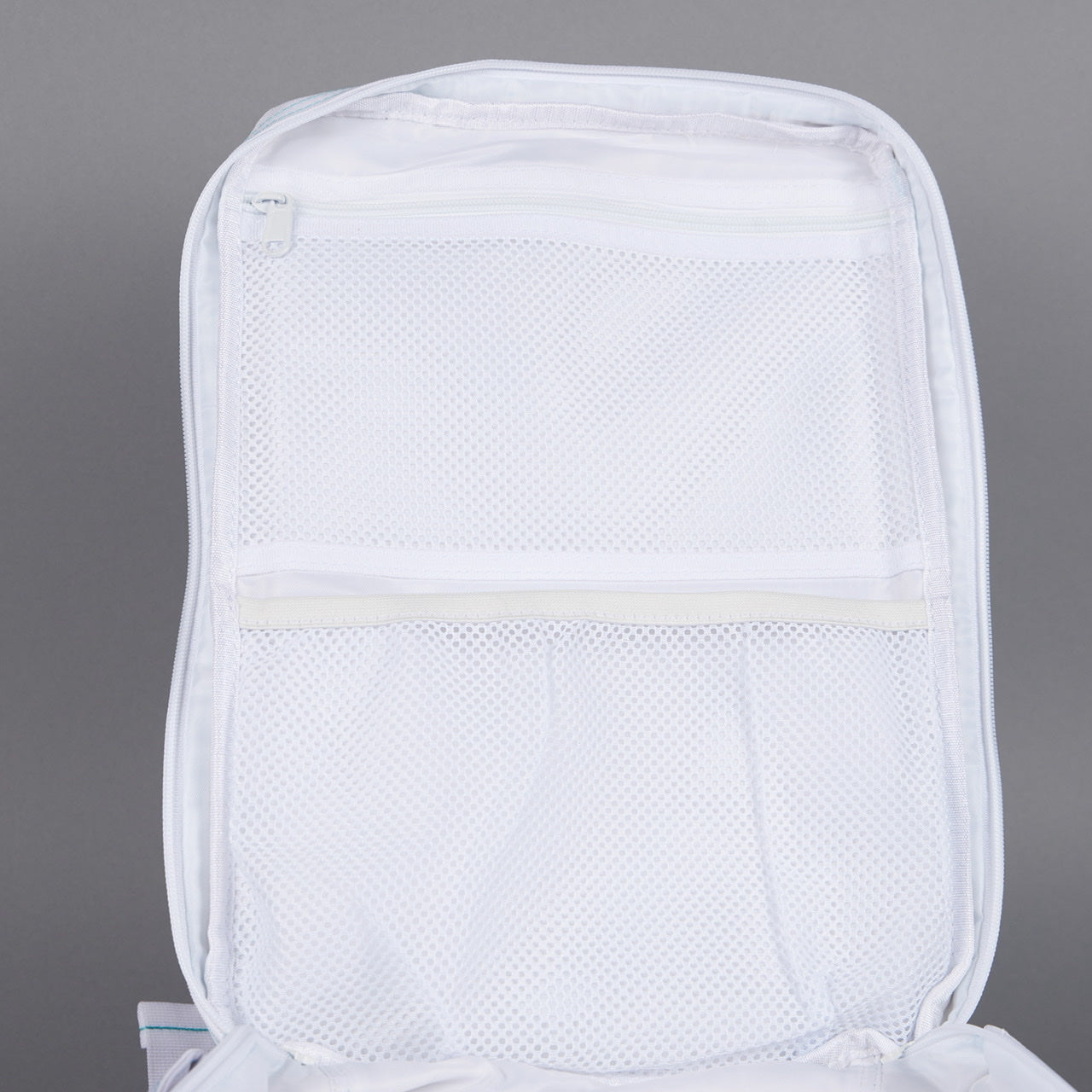 25L Backpack White Christmas