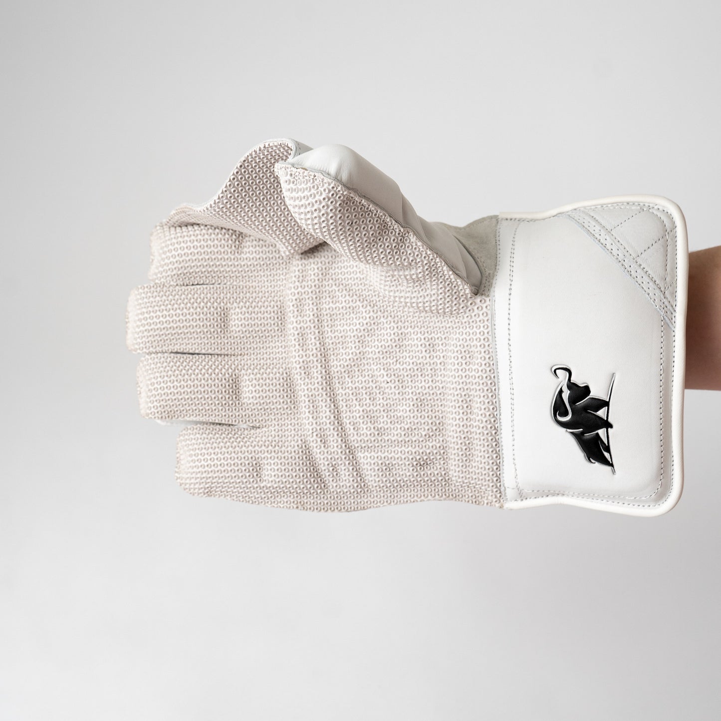 Buffalo WK gloves | 2024