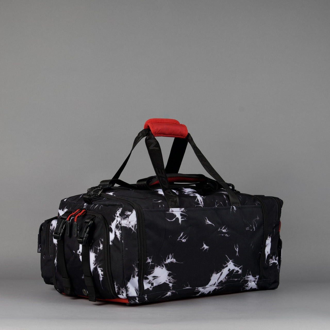 40L Ultimate Duffle Bag Black Lightning Immortal Red