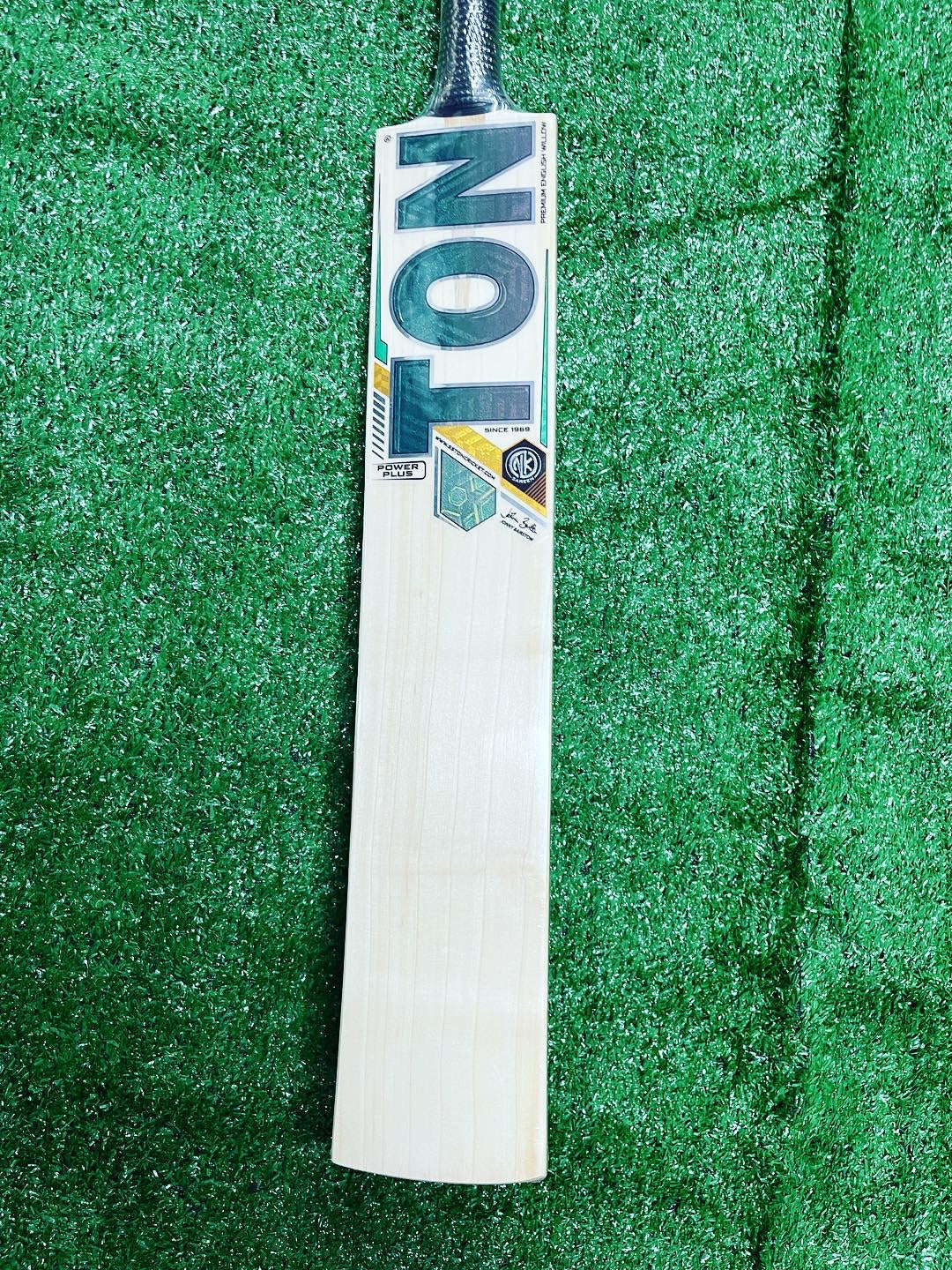 TON Power Plus English Willow Cricket Bat - IN STOCK