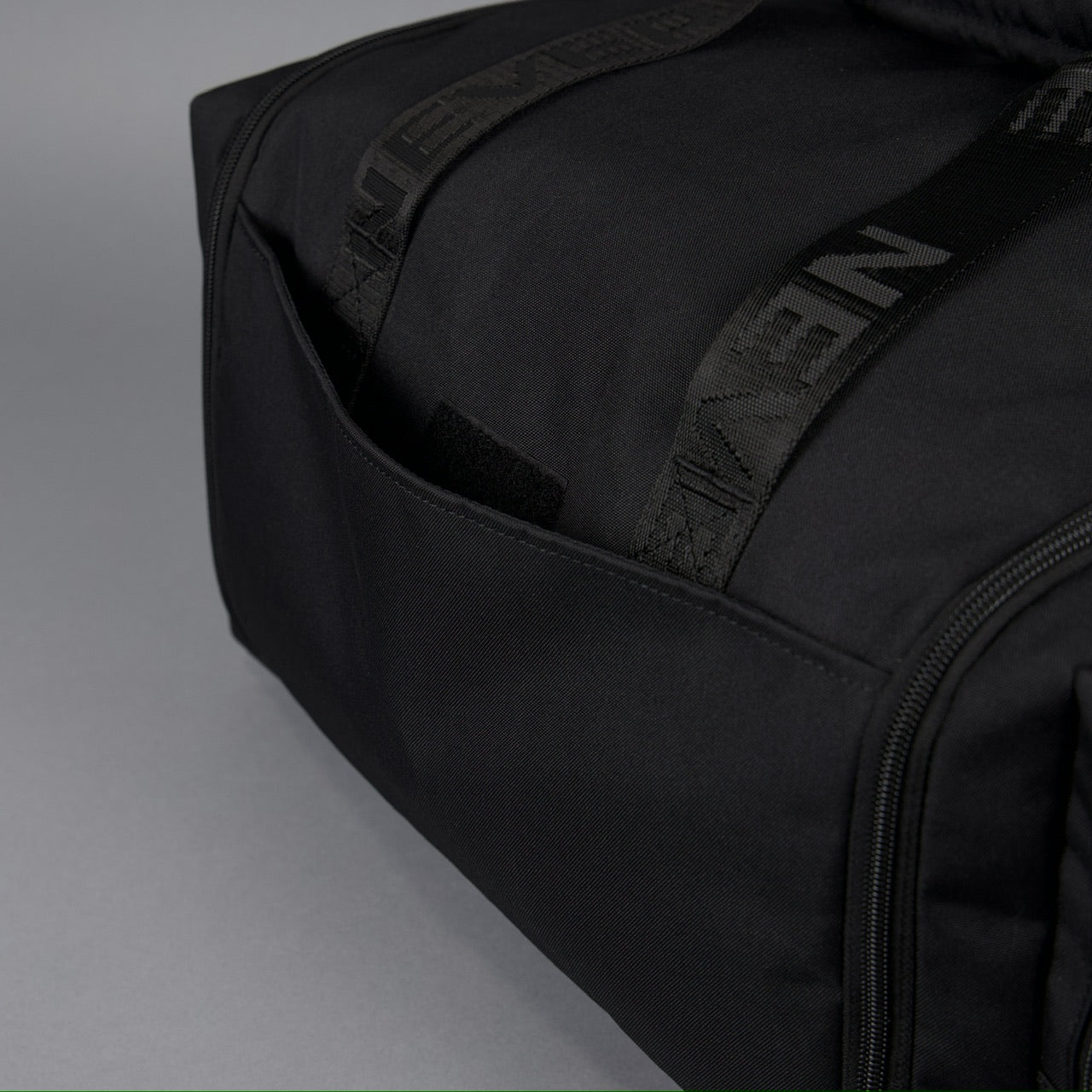 30L Perfect Duffle Bag Alpha Black