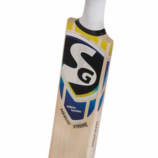 SG NEXUS XTREME SIZE 4 JUNIOR BAT